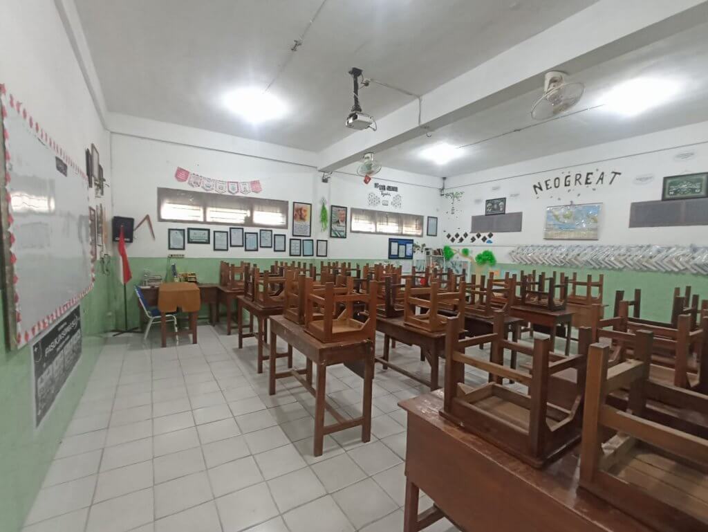 Ruang Kelas (2)